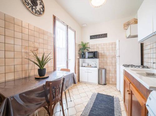 Maison F3 à Céret avec jardin, terrasses et climatisation, proche centre-ville - FR-1-703-96