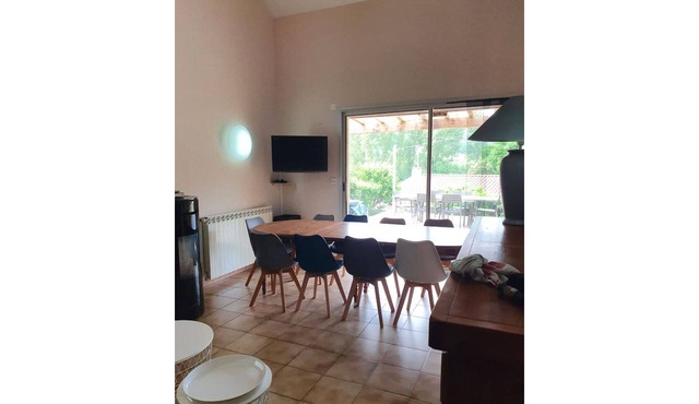 Maison Familiale, South Aveyron 5minutes from St Rome de Tarn beach