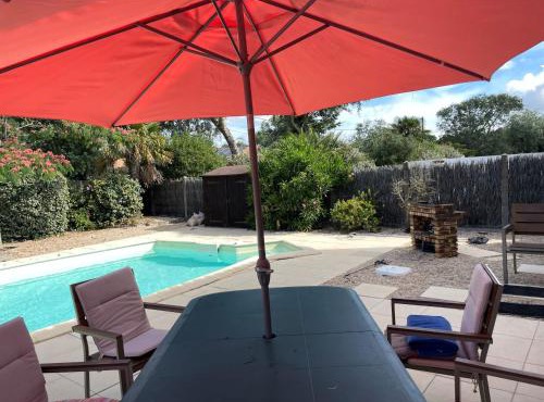 Maison familiale charmante avec piscine privée et parking à Saint-Jean-de-Monts - FR-1-323-576