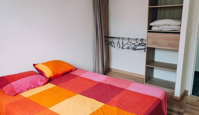 Maison familiale recente avec terrasse & jardin