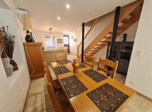 Maison familiale à Raon-l'Étape - 3 chambres, balcon sur rivière, proche commodités et activités - FR-1-589-594