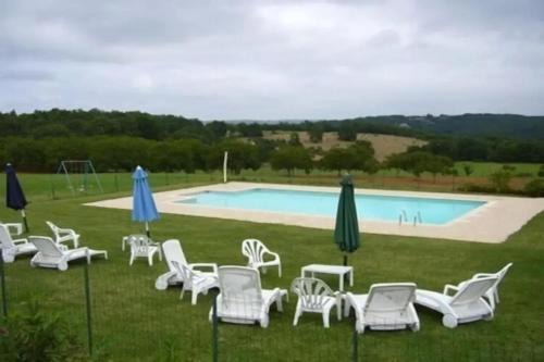 Maison familiale avec piscine à Salviac