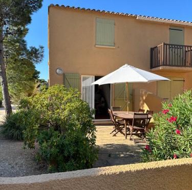 Maison familiale face à l'étang de Leucate La Franqui