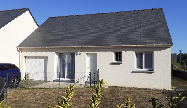 Maison familiale entre Dinard-St Malo-Dinan.