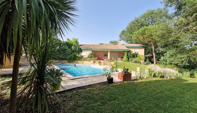 Maison Familliale Avec Piscine à Proximité de Toulouse