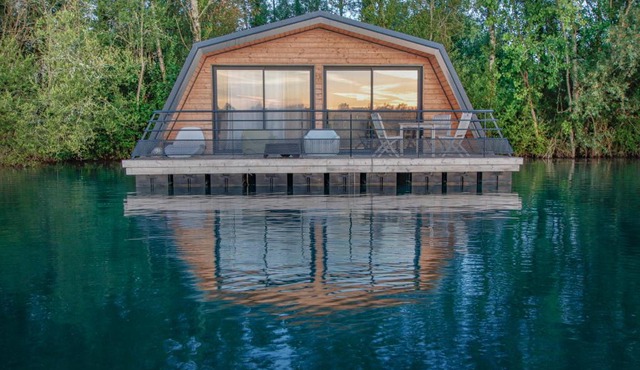 Maison flottante - Houseboat - Baurech Insolite