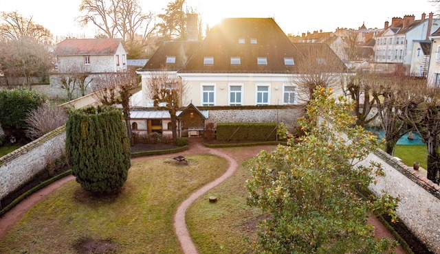 Maison Fontainebleau - Les Demoiselles à Versailles