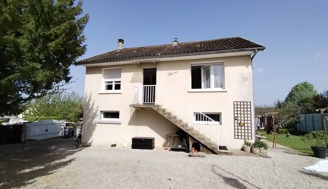 Maison Individuelle A 13 KMS DE Lascaux Dans UN Village Typique Avec Commodites