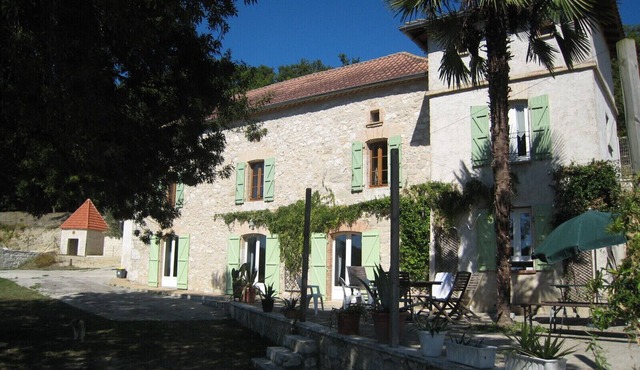Maison DE Campagne en Pierre du Quercy Sans vis à vis , Avec Piscine Privée
