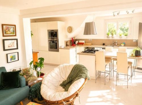 Maison 8p avec jardin, 2 salons & parking