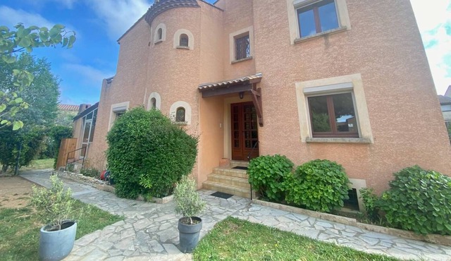 Maison de Village Proche Plage