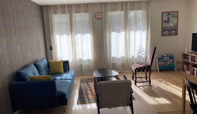 MAISON GERMÈS - CENTRAL & STANDING (capacity 15 people) - Near Parking