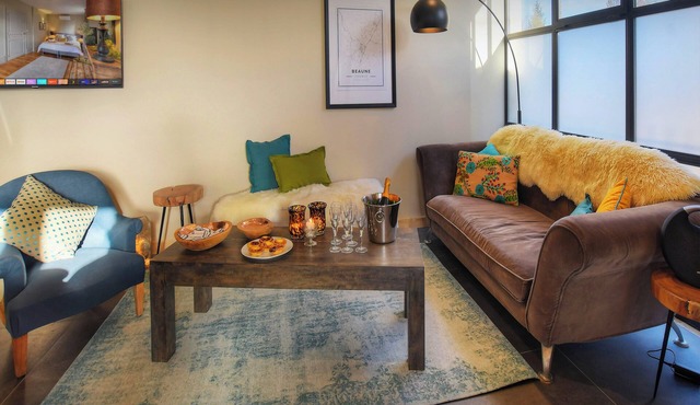 Maison Guigone - elegant townhouse for 6 in Burgundy region - OVO Network