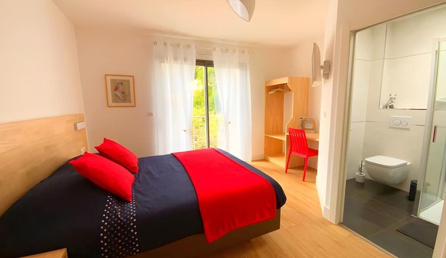 Maison Holen - Ria Room with Sea View, Shared Terrace and Wi-Fi
