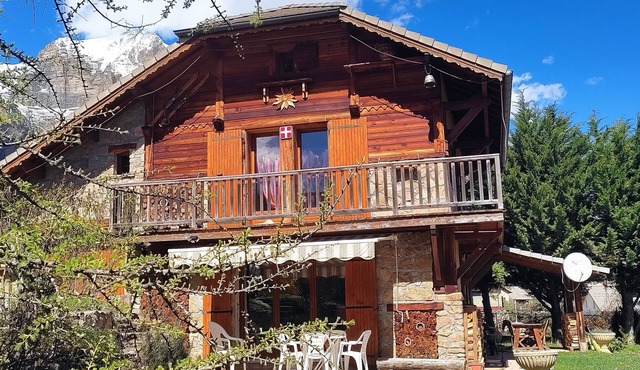 Maison Individuelle Dans Lotissement Calme. Pour 5 Personnes 3 Chambres 110m