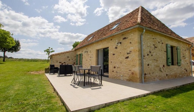 Maison Indépendante au Cœur de la Vallée de la Couze - FR-1-616-323