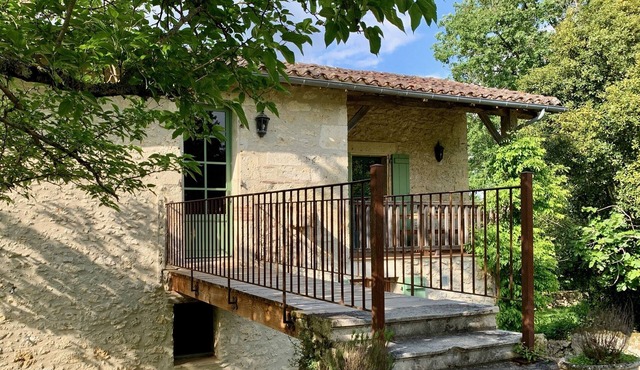 Maison Indépendante Avec Piscine