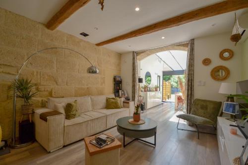 Maison indépendante Piscine Jardin Climatisation