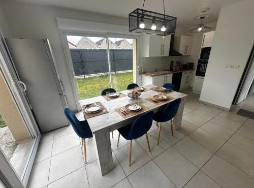 Maison individuelle parking privé et gratuit