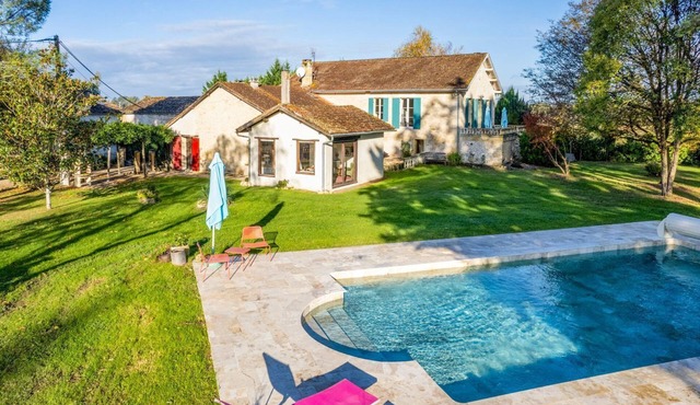 Maison Jospin - Eleven Bedroom Villa, Sleeps 20