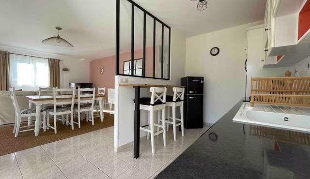 Maison K'armen. Quiet property on the Emerald Coast.