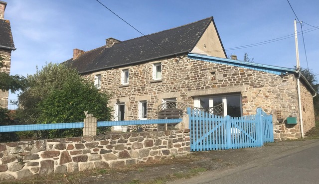 Maison Ker Lac en Pierres de Granit Pour 8/10 Personnes