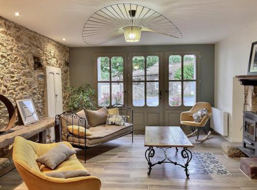 Maison l'or du temps, gîte les Glycines