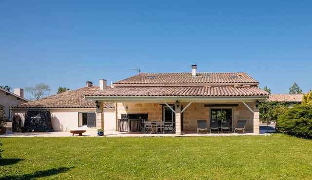 Maison La Joye Sud – Comfort, Accessibility, and Relaxation in the Heart of the Bordeaux Vineyards