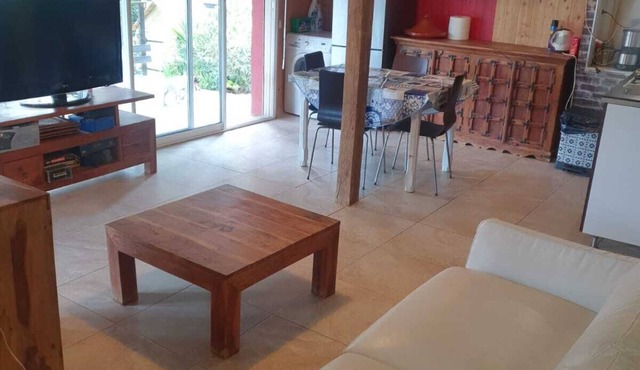 Maison "La Miloune" au Coeur de la Provence Verte, Dans Quartier Calme et Arboré