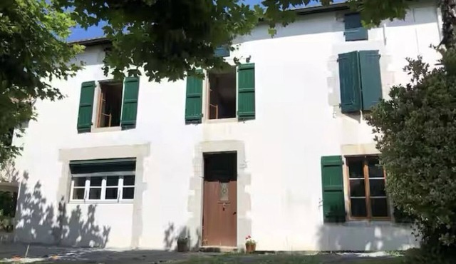 Maison Lacroix in LA BASTIDE CLAIRENCE, one of the most beautiful villages in France