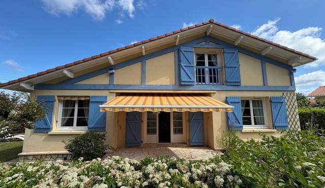 Maison Landena - quiet with spa, barbecue, garden & view of the cycle path