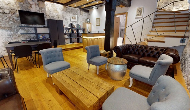 maison le clos bartholdi 4br 4bth + lounge