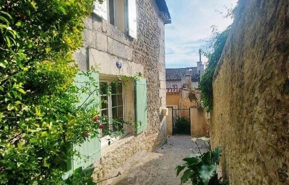 Maison Le Troubadour