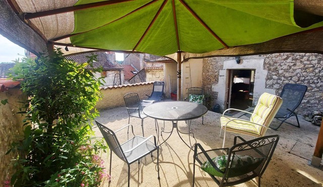 Maison le troubadour