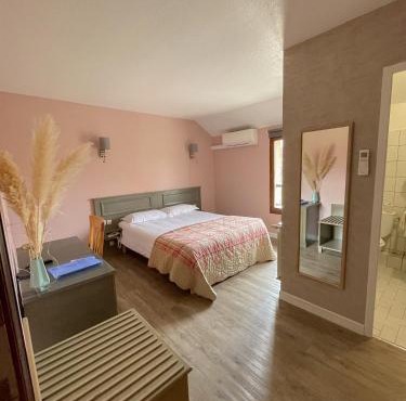 Maison Legate "Hôtel Le Baudiere & Spa"