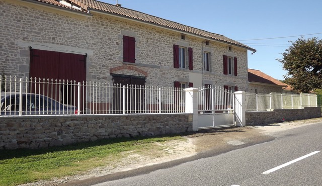 Maison Limousine en Pierre Apparentes