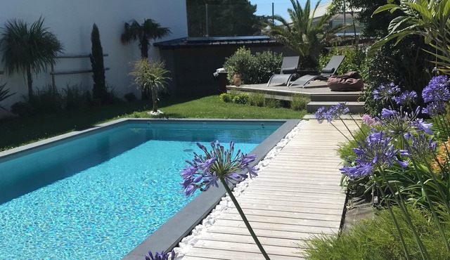 Maison Lumineuse Avec Piscine Privée