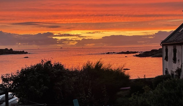Maison Lumineuse Face à la mer et aux Iles 6 Personnes, Plage à 5min à Pied