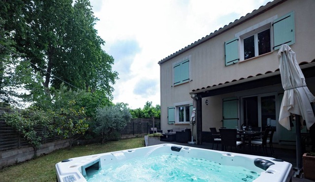 Maison Moderne et Confort - Clim et Jacuzzi Proche Montpellier