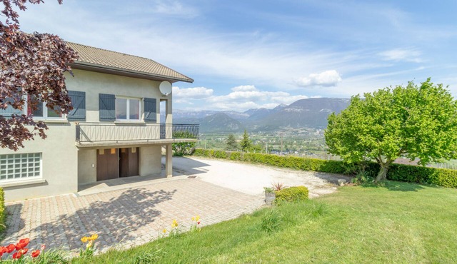 Maison Mado - Gîte au Coeur des Vignes Avec Panorama sur les Montagnes