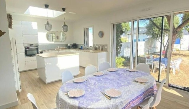 Maison+maisonnette+jardin+cabine Plage Centrale