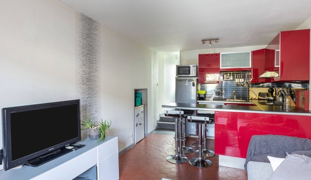 Maison Mareuil - Two Bedroom House, Sleeps 5