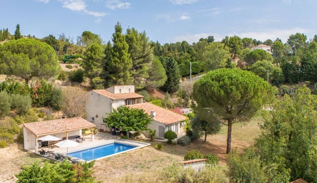 Maison Marguerite - Five Bedroom Villa, Sleeps 10