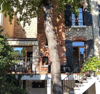 Maison meulière du 34e Sacre, à proximité du Domaine Pommery