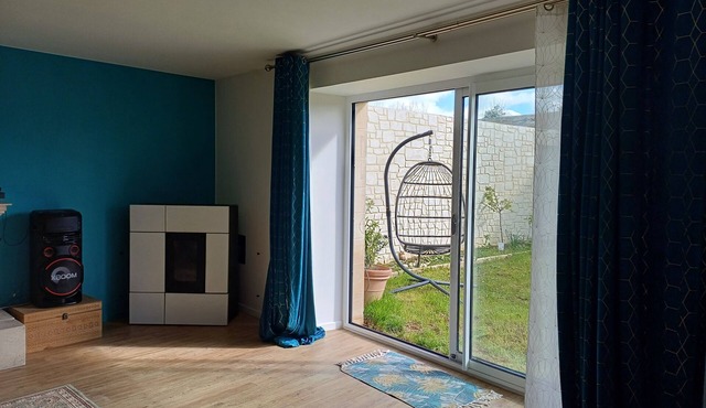 Maison Moderne Avec Jardin Pres de Coursseulles sur mer