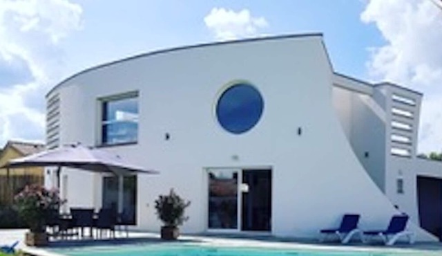 Maison Moderne Avec Piscine Privative aux Portes des Cévennes