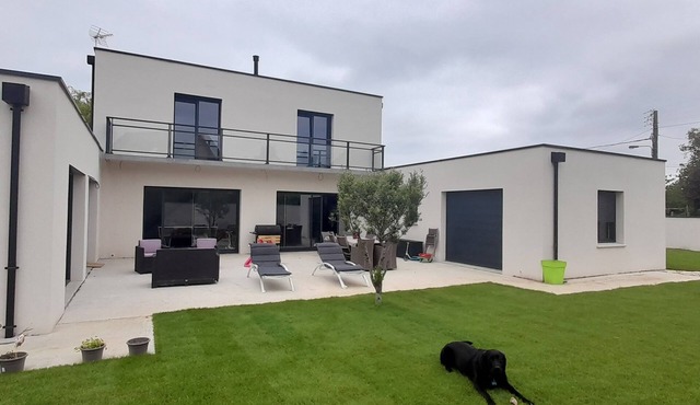 Maison Neuve Avec Piscine Intérieure