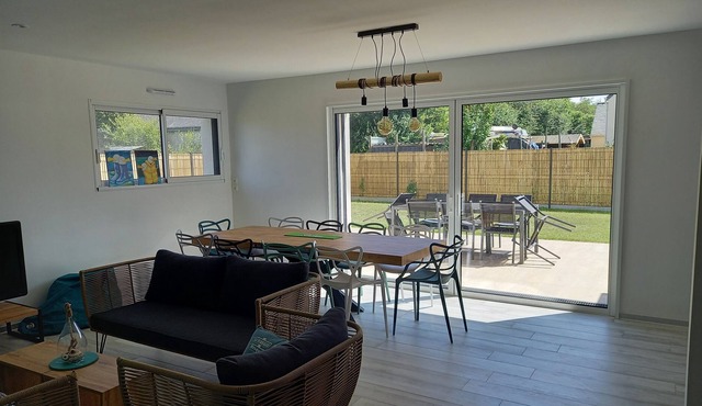 Maison Neuve à Piriac sur Mer, 5 Chambres, Jacuzzi, Proche Plage et Centre Ville