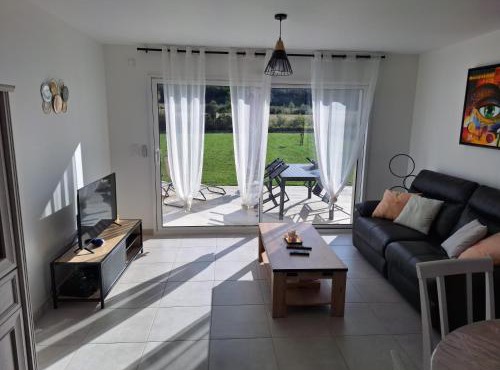 Maison neuve, le charme tranquille