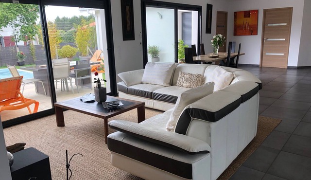 Maison Neuve Tout Conforts Avec Piscine Privée